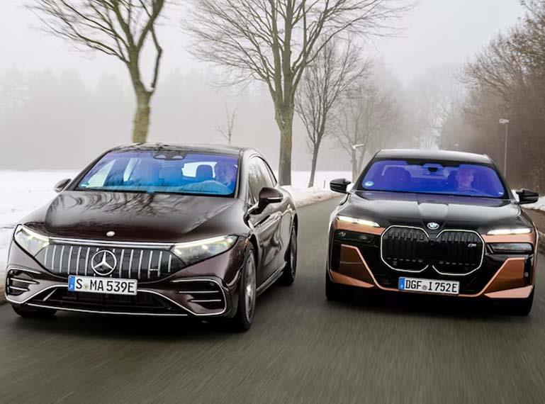 BMW i7 M70 xDrive Mercedes AMG EQS 53